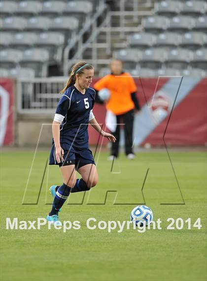 Thumbnail 2 in Columbine vs. Ralston Valley (CHSAA 5A Final) photogallery.