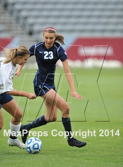 Thumbnail 2 in Columbine vs. Ralston Valley (CHSAA 5A Final) photogallery.