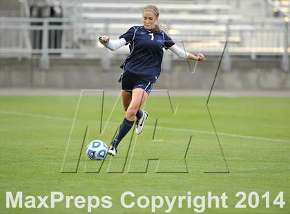 Thumbnail 3 in Columbine vs. Ralston Valley (CHSAA 5A Final) photogallery.