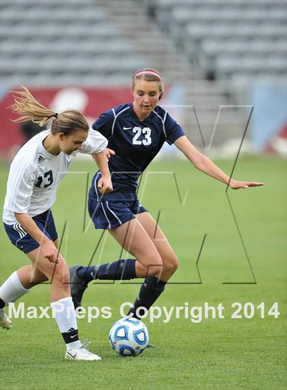 Thumbnail 1 in Columbine vs. Ralston Valley (CHSAA 5A Final) photogallery.