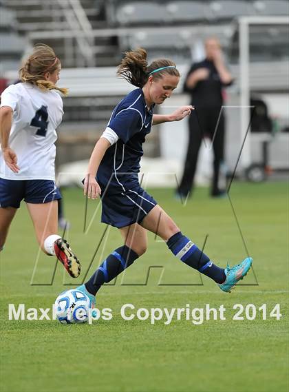 Thumbnail 3 in Columbine vs. Ralston Valley (CHSAA 5A Final) photogallery.