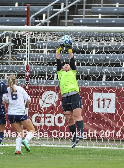 Thumbnail 2 in Columbine vs. Ralston Valley (CHSAA 5A Final) photogallery.