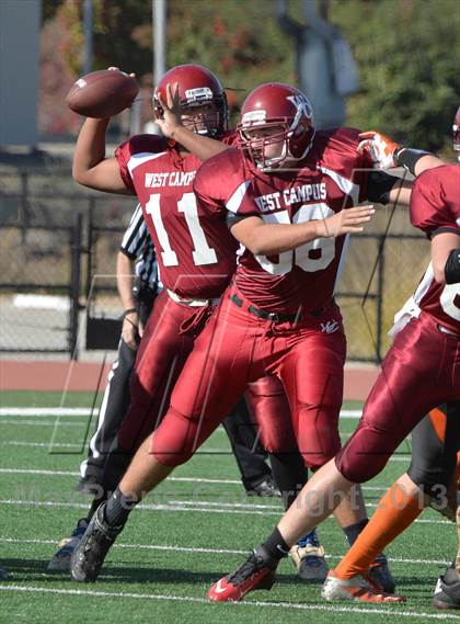 Thumbnail 3 in West Campus vs. Marysville photogallery.
