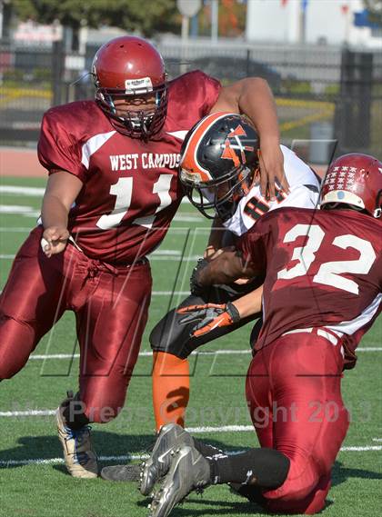 Thumbnail 3 in West Campus vs. Marysville photogallery.
