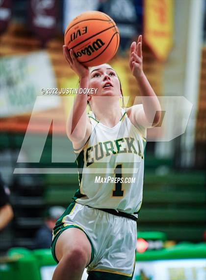 Thumbnail 2 in Carlin @ Eureka photogallery.