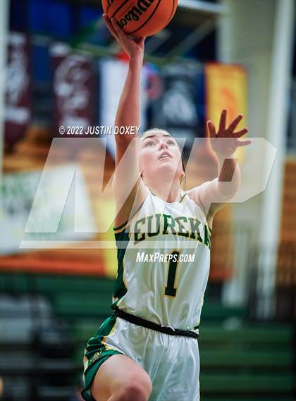 Thumbnail 3 in Carlin @ Eureka photogallery.