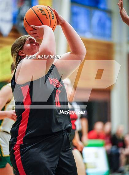 Thumbnail 2 in Carlin @ Eureka photogallery.
