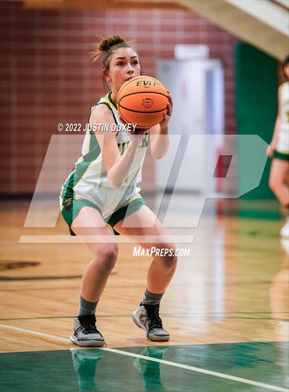 Thumbnail 1 in Carlin @ Eureka photogallery.