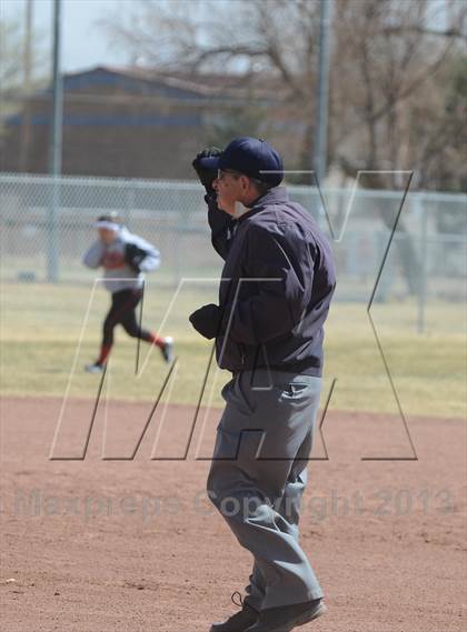 Thumbnail 2 in Highland vs. Rio Grande photogallery.