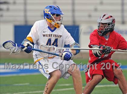 Thumbnail 3 in West Islip vs Niskayuna (NYSPHSAA Class A Semifinal) photogallery.