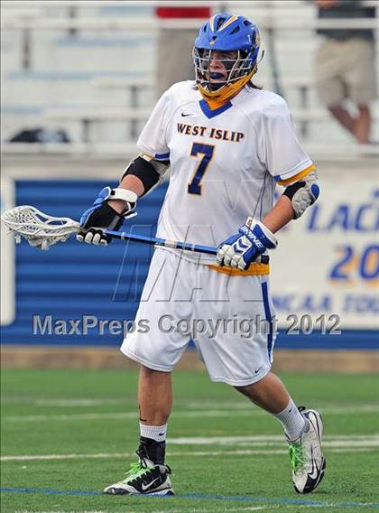 Thumbnail 2 in West Islip vs Niskayuna (NYSPHSAA Class A Semifinal) photogallery.