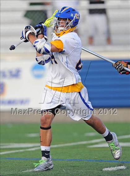 Thumbnail 2 in West Islip vs Niskayuna (NYSPHSAA Class A Semifinal) photogallery.