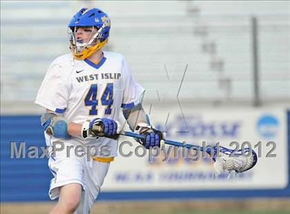 Thumbnail 2 in West Islip vs Niskayuna (NYSPHSAA Class A Semifinal) photogallery.