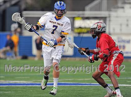 Thumbnail 3 in West Islip vs Niskayuna (NYSPHSAA Class A Semifinal) photogallery.