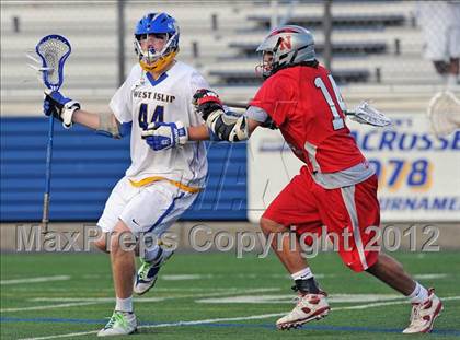 Thumbnail 1 in West Islip vs Niskayuna (NYSPHSAA Class A Semifinal) photogallery.