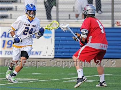 Thumbnail 3 in West Islip vs Niskayuna (NYSPHSAA Class A Semifinal) photogallery.