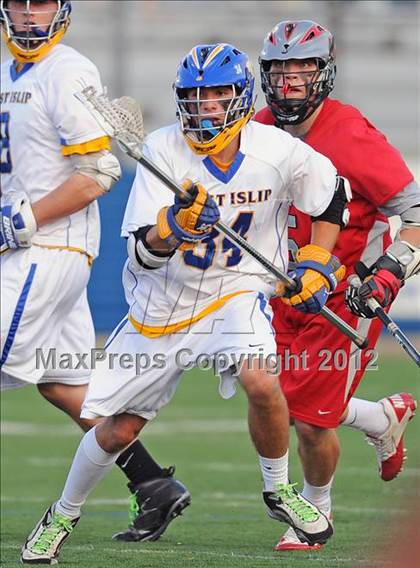 Thumbnail 2 in West Islip vs Niskayuna (NYSPHSAA Class A Semifinal) photogallery.