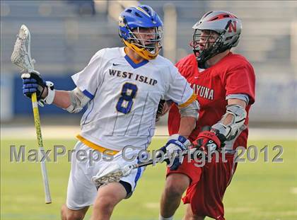 Thumbnail 3 in West Islip vs Niskayuna (NYSPHSAA Class A Semifinal) photogallery.