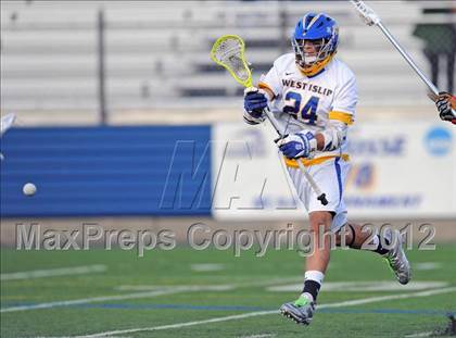 Thumbnail 1 in West Islip vs Niskayuna (NYSPHSAA Class A Semifinal) photogallery.