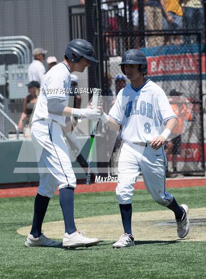 Thumbnail 3 in Valor Christian vs. Evergreen (CHSAA 4A State Final) photogallery.