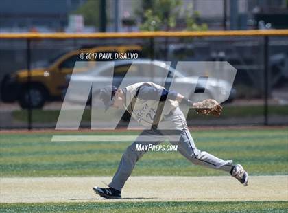 Thumbnail 2 in Valor Christian vs. Evergreen (CHSAA 4A State Final) photogallery.