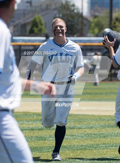Thumbnail 2 in Valor Christian vs. Evergreen (CHSAA 4A State Final) photogallery.