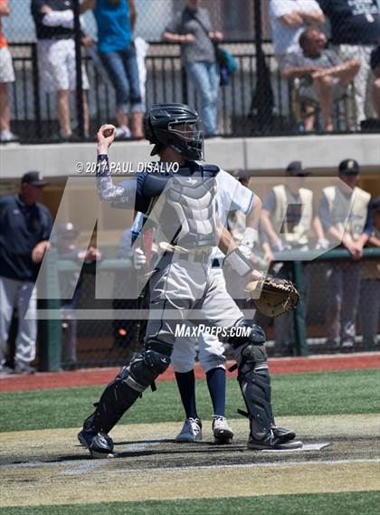 Thumbnail 3 in Valor Christian vs. Evergreen (CHSAA 4A State Final) photogallery.