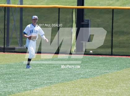 Thumbnail 3 in Valor Christian vs. Evergreen (CHSAA 4A State Final) photogallery.