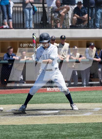 Thumbnail 3 in Valor Christian vs. Evergreen (CHSAA 4A State Final) photogallery.