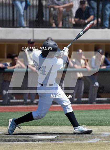 Thumbnail 1 in Valor Christian vs. Evergreen (CHSAA 4A State Final) photogallery.