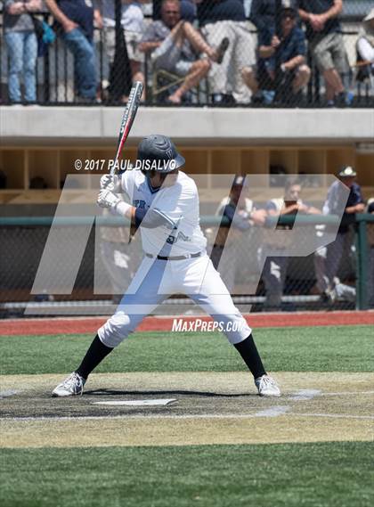 Thumbnail 2 in Valor Christian vs. Evergreen (CHSAA 4A State Final) photogallery.