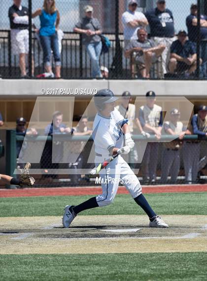 Thumbnail 2 in Valor Christian vs. Evergreen (CHSAA 4A State Final) photogallery.