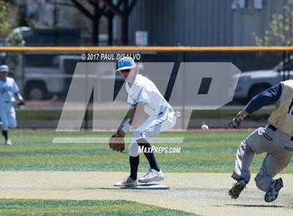 Thumbnail 2 in Valor Christian vs. Evergreen (CHSAA 4A State Final) photogallery.