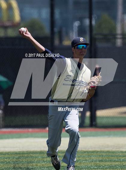 Thumbnail 2 in Valor Christian vs. Evergreen (CHSAA 4A State Final) photogallery.