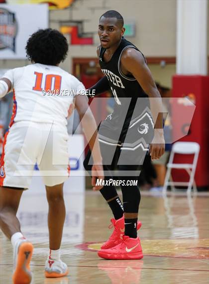 Thumbnail 2 in Bishop Gorman Vs Denton Guyer (Hoophall West Tournament) photogallery.