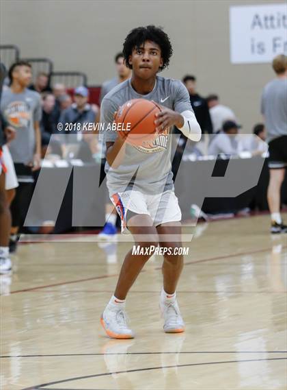 Thumbnail 2 in Bishop Gorman Vs Denton Guyer (Hoophall West Tournament) photogallery.