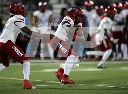 Thumbnail 1 in Carter vs. Sulphur Springs (UIL Football 4A Division 1 Region 2 Bi-District) photogallery.