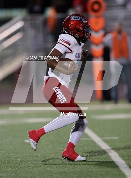 Thumbnail 2 in Carter vs. Sulphur Springs (UIL Football 4A Division 1 Region 2 Bi-District) photogallery.