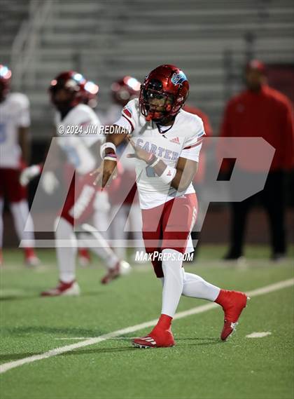 Thumbnail 2 in Carter vs. Sulphur Springs (UIL Football 4A Division 1 Region 2 Bi-District) photogallery.