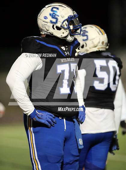 Thumbnail 2 in Carter vs. Sulphur Springs (UIL Football 4A Division 1 Region 2 Bi-District) photogallery.