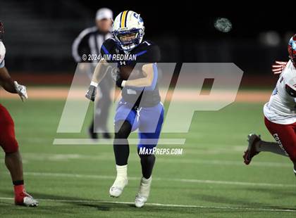 Thumbnail 3 in Carter vs. Sulphur Springs (UIL Football 4A Division 1 Region 2 Bi-District) photogallery.
