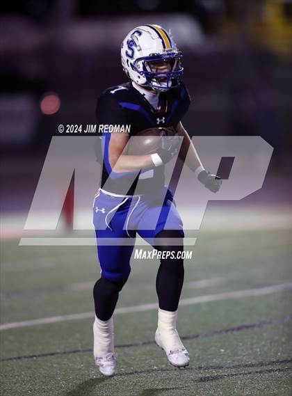 Thumbnail 2 in Carter vs. Sulphur Springs (UIL Football 4A Division 1 Region 2 Bi-District) photogallery.