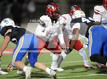 Thumbnail 2 in Carter vs. Sulphur Springs (UIL Football 4A Division 1 Region 2 Bi-District) photogallery.
