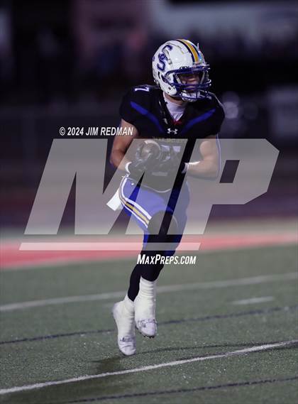 Thumbnail 3 in Carter vs. Sulphur Springs (UIL Football 4A Division 1 Region 2 Bi-District) photogallery.