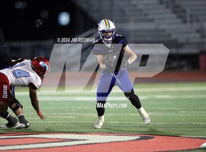 Thumbnail 2 in Carter vs. Sulphur Springs (UIL Football 4A Division 1 Region 2 Bi-District) photogallery.