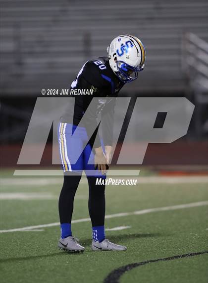 Thumbnail 3 in Carter vs. Sulphur Springs (UIL Football 4A Division 1 Region 2 Bi-District) photogallery.