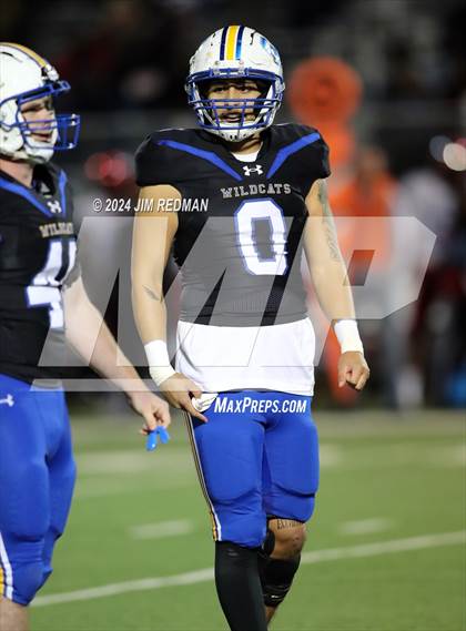 Thumbnail 2 in Carter vs. Sulphur Springs (UIL Football 4A Division 1 Region 2 Bi-District) photogallery.
