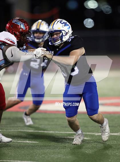 Thumbnail 2 in Carter vs. Sulphur Springs (UIL Football 4A Division 1 Region 2 Bi-District) photogallery.