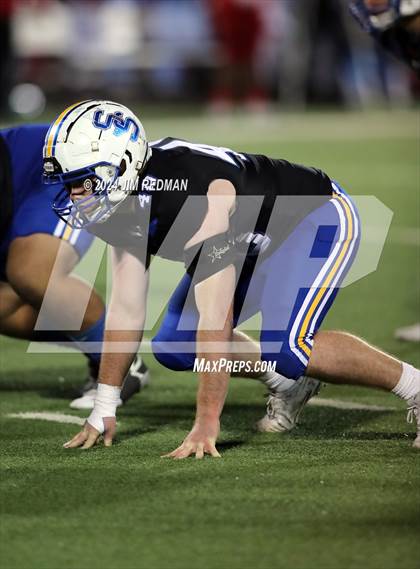 Thumbnail 2 in Carter vs. Sulphur Springs (UIL Football 4A Division 1 Region 2 Bi-District) photogallery.