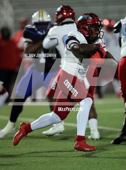 Thumbnail 2 in Carter vs. Sulphur Springs (UIL Football 4A Division 1 Region 2 Bi-District) photogallery.
